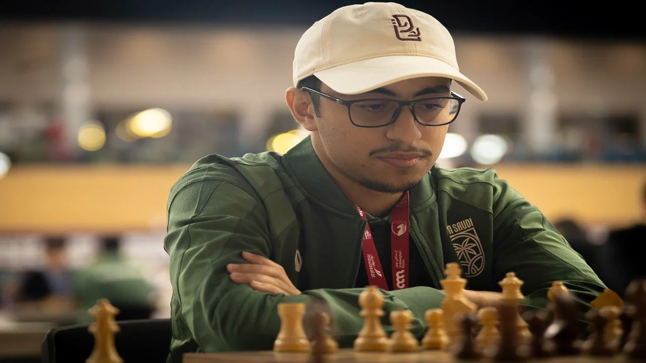 وصول أخضر الشطرنج إلى الدوحة لبطولة العالم 2025